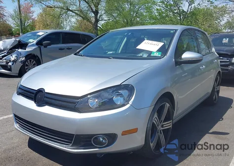 2012 Volkswagen Golf 2.5L 4-Door z USA, uszkodzony, nr VIN WVWDB7AJ5CW238990